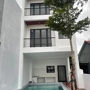 Moon House Homestay